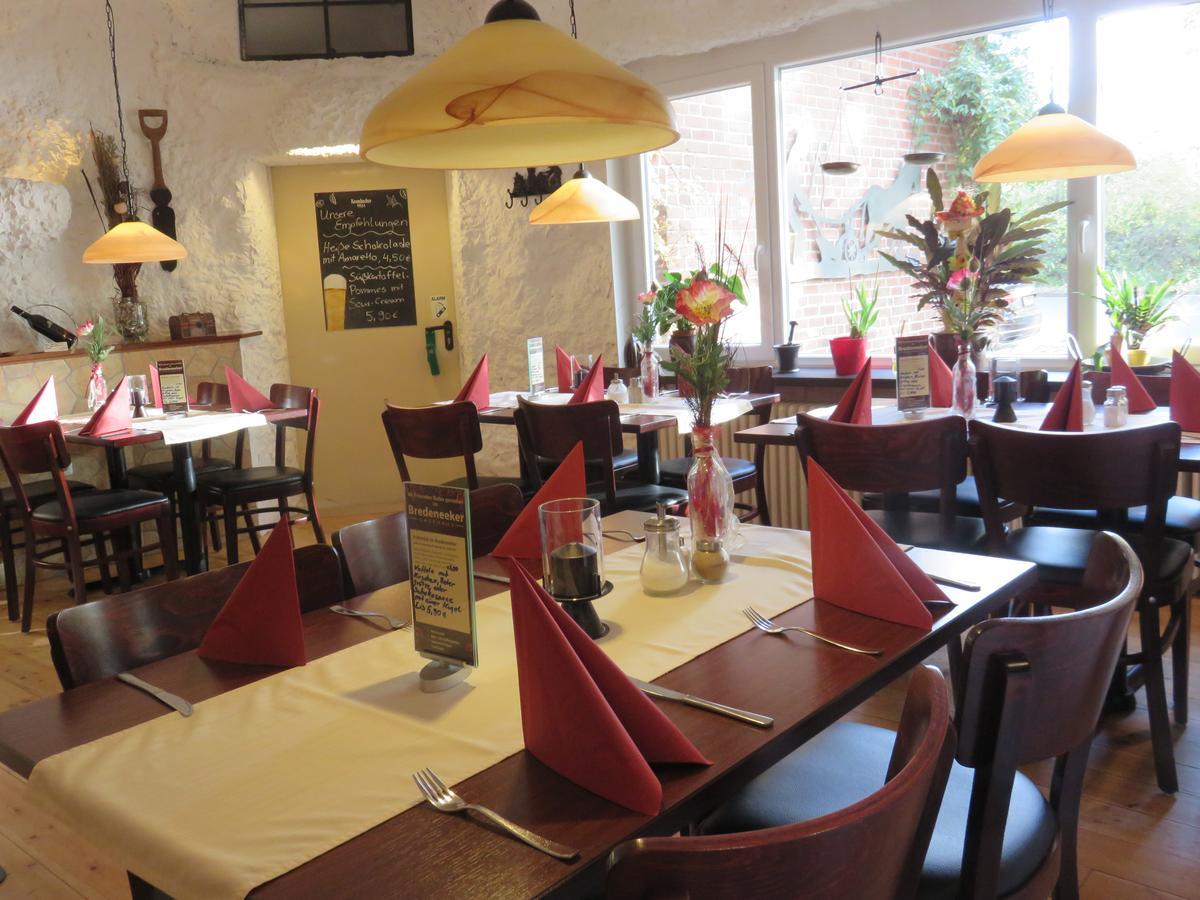 Bredeneeker Gasthaus Rastorf Екстер'єр фото